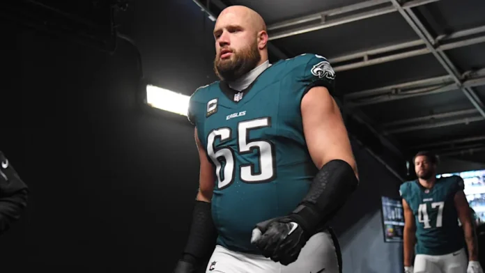 Lane Johnson Commits to Eagles for Another Super Bowl Run