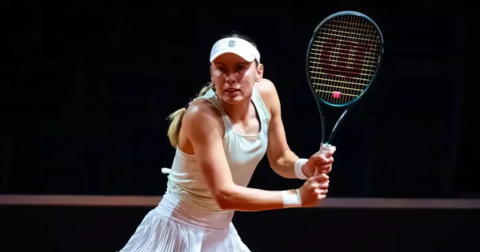 Ekaterina Alexandrova Shocks Stuttgart