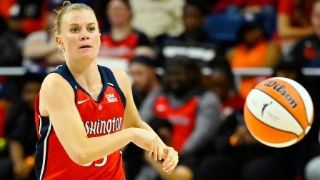 Julie Vanloo’s Rise