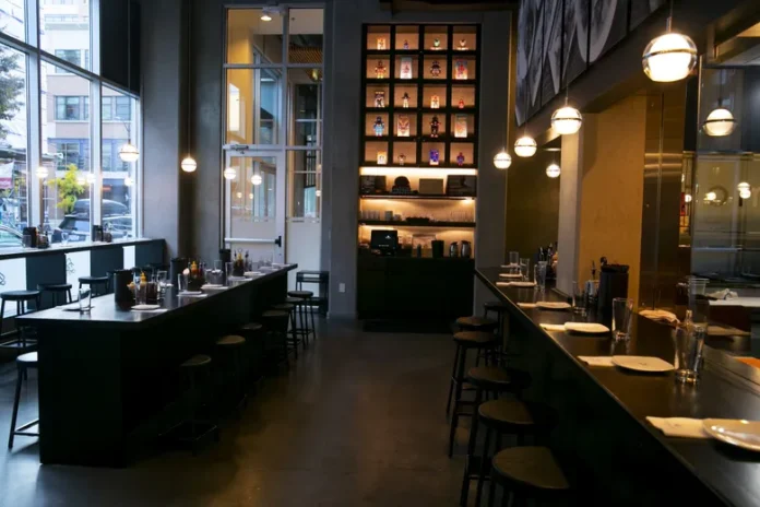 Seattle restaurants, Capitol Hill dining, Kirkland eateries, restaurant closures, General Porpoise, Lynn’s Bistro, The Tin Table, food scene, minimum wage impact, new openings,