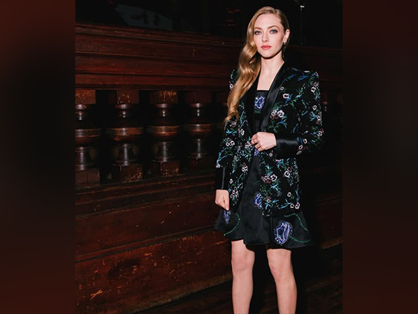 Amanda Seyfried Says Paramount Owes Her 'Some Money'