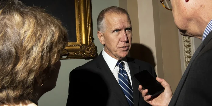 Where Does Thom Tillis Live