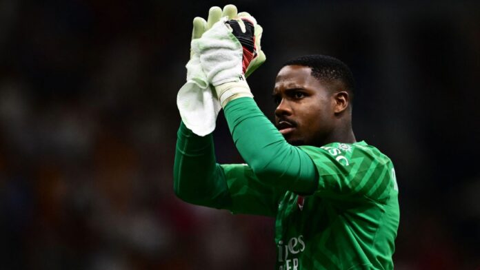 Chelsea target Mike Maignan as their new No.1 goalkeeper in a £45m transfer push from AC Milan. Latest news on the French star’s move.
