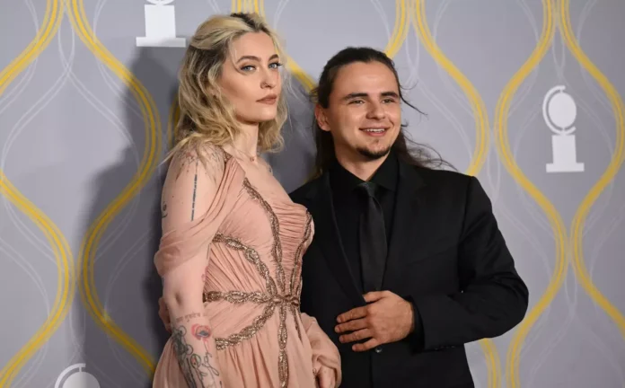 Paris Jackson Fans Anniversary Backlash