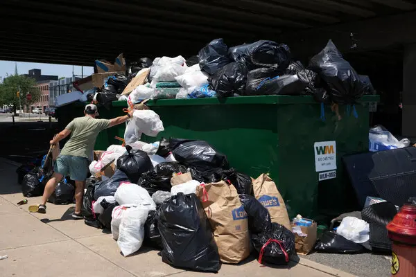 Philadelphia Trash Strike