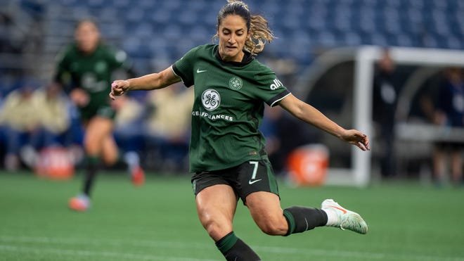 savannah demelo collapse video savannah demelo collapse video