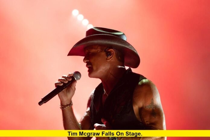 Tim McGraw Falls on Stage