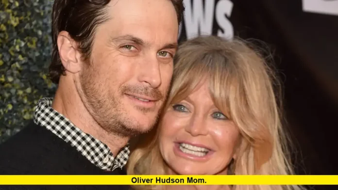 Oliver Hudson Mom